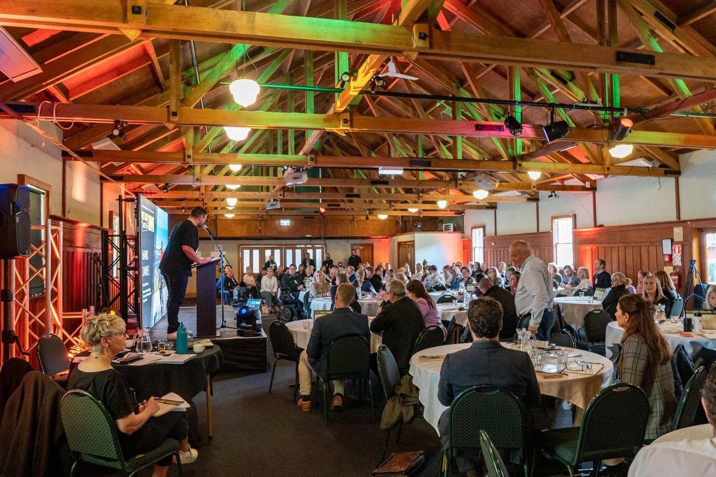 A full room at the West Coast strategy forum
